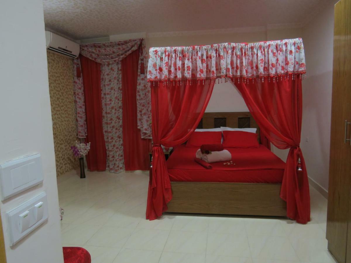 Apartments 1000 And 1 Night Redsealine 洪加達 外观 照片